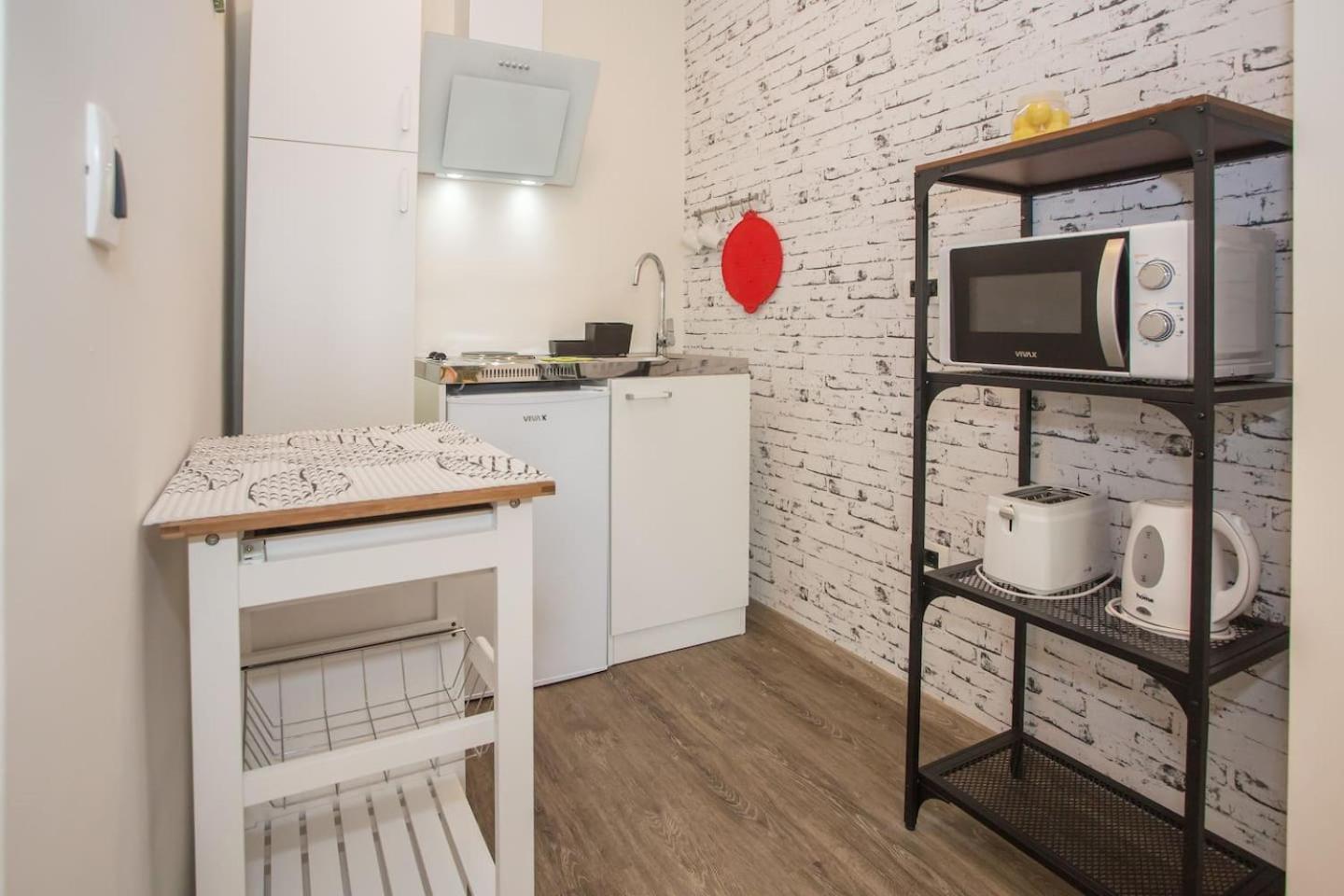 Caprice Studio Apartment Пореч Екстер'єр фото